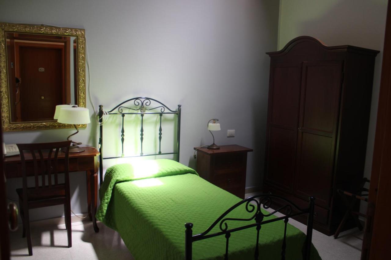 シラクーサ ソレッラ ルナ Bed & Breakfast エクステリア 写真
