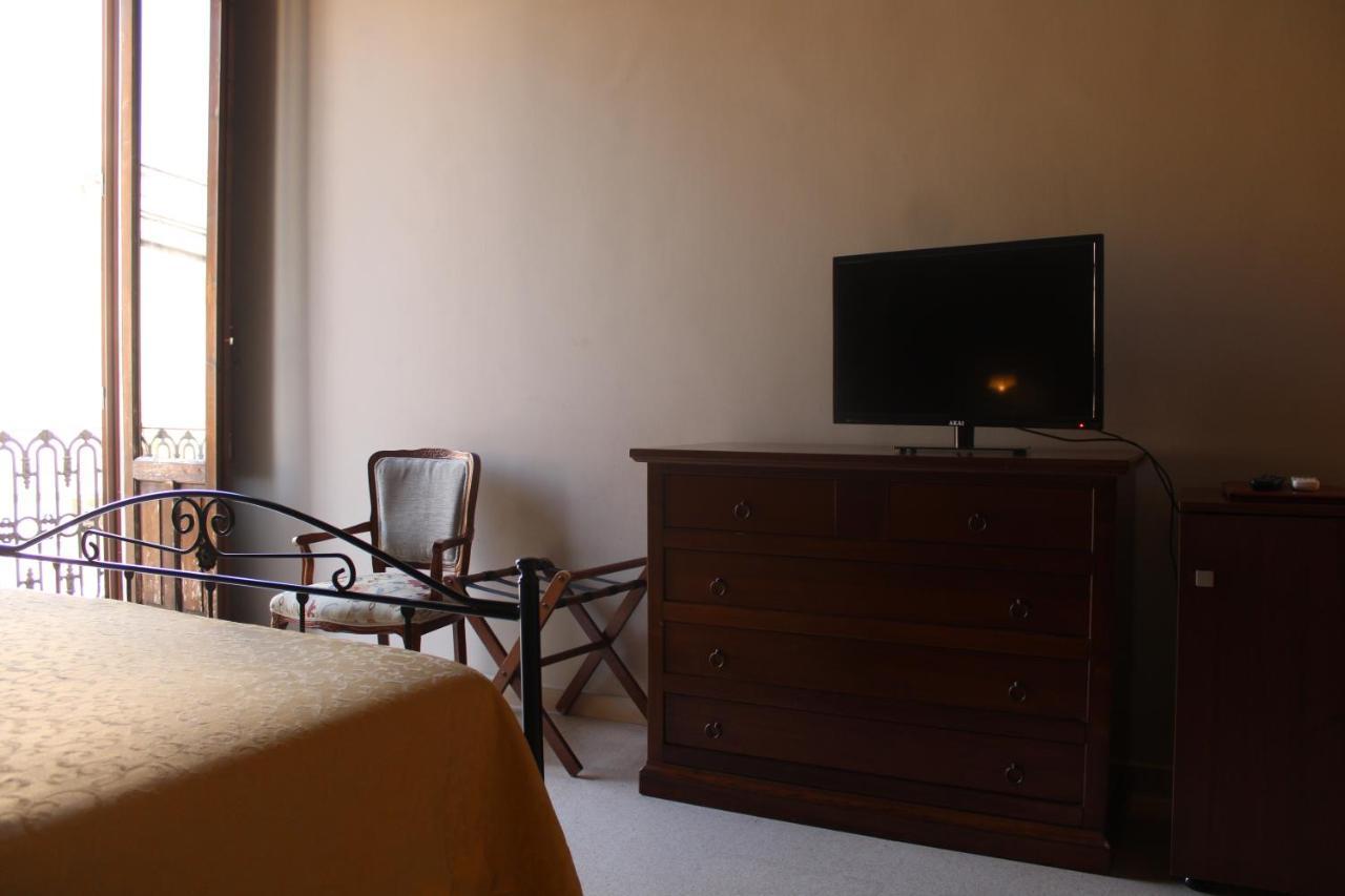 シラクーサ ソレッラ ルナ Bed & Breakfast エクステリア 写真